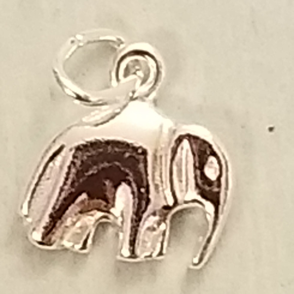 Jewelry - NWT 925 Sterling Silver Elephant Charm 9x7mm